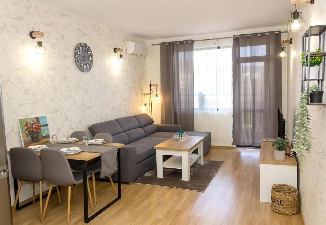 Bright 1-Bedroom Flat With Balcony In Golden Sands By Flat Mаnager Bulgaria