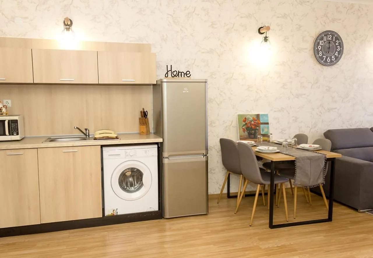 Bright 1-Bedroom Flat With Balcony In Golden Sands By Flat Mаnager 0*,  Bulgaria