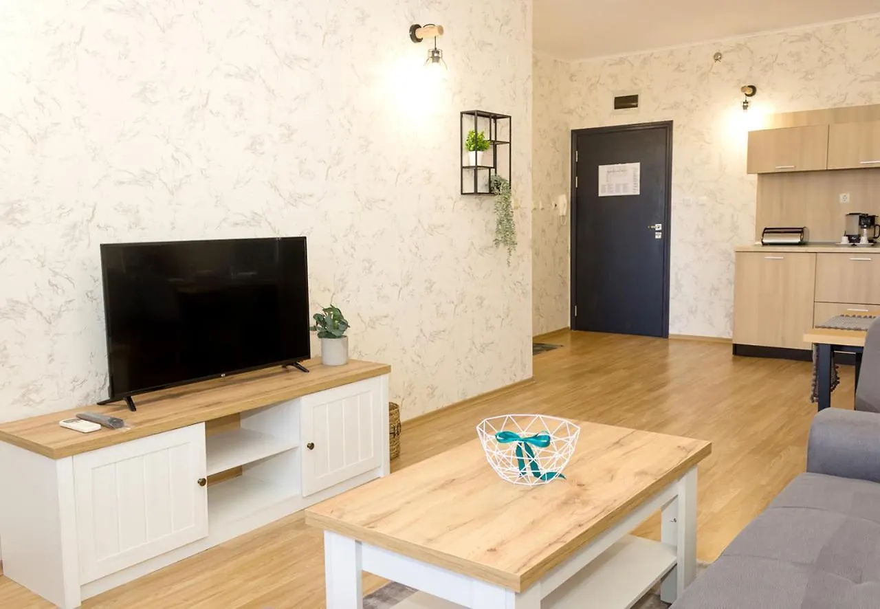 Bright 1-Bedroom Flat With Balcony In Golden Sands By Flat Mаnager Apartment